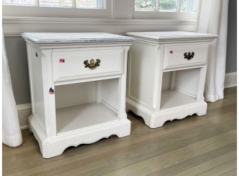 A Pair Of White Painted Wood Nightstands