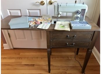 Vintage Sears Kenmore Zig Zag Sewing Machine With Accessories
