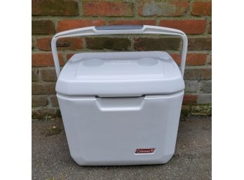 Coleman Cooler - Like New Condition