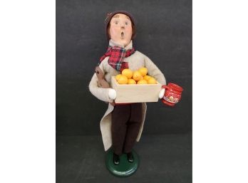 Byers Choice Carolers Man With Gingerbread