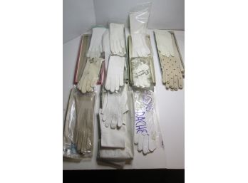 Collection Of 11 Vintage Elegant Pairs Of Ladies Gloves. Size 6.5-7