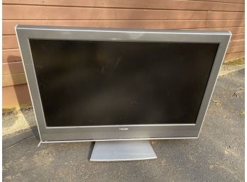 37' Toshiba LCD TV