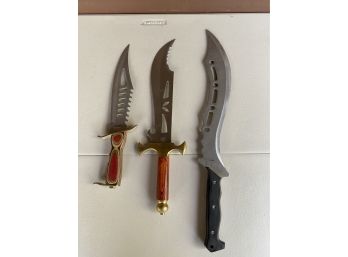 Collection Of Loose Hunting Knives