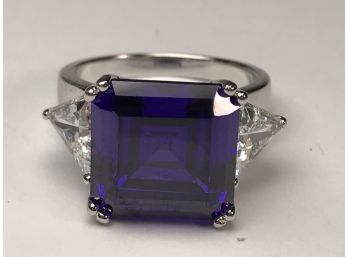 Fabulous Sterling Silver / 925 Ring Large Deep Blue Sapphire With White Zircon Triangular Side Stones