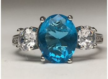 Beautiful Sterling Silver / 925 Ring With London Blue Topaz Stone - VERY Pretty Ring - Nice Piece !