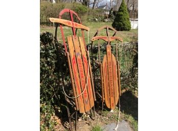 Two Fantastic Vintage Sleds - Barn Fresh - SPEEDWAY & WESTERN CLIPPER - Nice Lodge Decor Pieces !