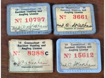 Cool Lot Of All 1940s State Of Connecticut Fishing Licenses - Some With Pin Back Frame NICE LOT !