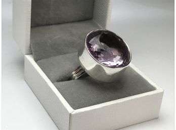 Unusual Sterling Silver / 925 - Nice Modern Style With Large Round Pale Amethyst - GREAT LOOK !