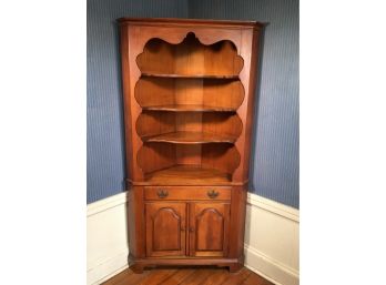 Vintage 1940s Rock Maple Corner Cabinet - Excellent Condition - Very Clean - Great Looking Piece