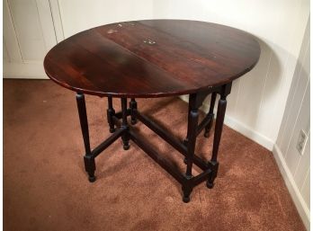 Vintage English Style Gate Leg Table - Refinish Or Paint ! - Nice Solid Table - Structurally Sound