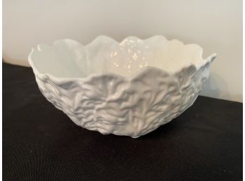 COALPORT Country Wear White Round Vegetable Cabbage Leaves Bowl Made In England