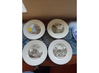 4 Wedgewood Plates Italien