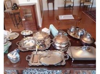 Lot Of 30 Pieces Of Silverplate Reed & Barton Tea Set, Mariposa & 12 Underplates W/Bows