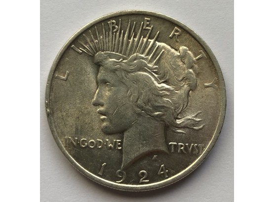 1924 Peace Silver Dollar (beautiful Condition)