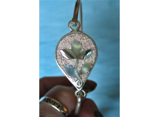 Jewelry - Beautiful Inlaid Abalone Flower Bracelet
