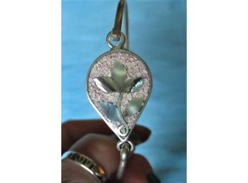 Jewelry - Beautiful Inlaid Abalone Flower Bracelet