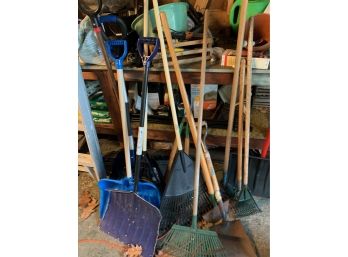 Lot Of 14 Pieces Of Assorted Garden Tools And Shovels