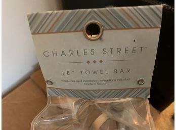 3 Pc Charles Street Towel Racks Small 18' Med 23-1/2 Lg 29-1/2