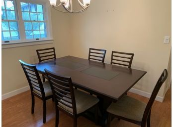 Dining Room Table With Leaf And 6 Chairs