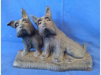 Vintage Cast Iron Pair Of Scottie Dogs (Scottish Terrier) Doorstop
