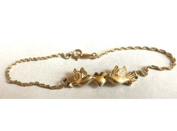 Sweet & Delcate LOVE BIRDS Gold Tone Bracelet
