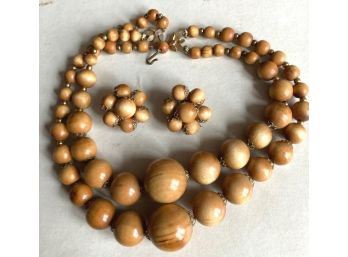 Handsome  MATCHING WOOD CLIP EARRINGS & GRADUATED BEADS NECKLACE