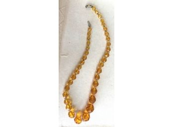Pretty Graduated Glass Beads Necklace