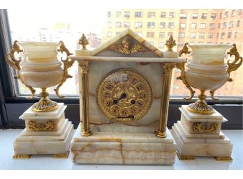 Vintage Marble Clock With 2 Urns, Purchased In Paris