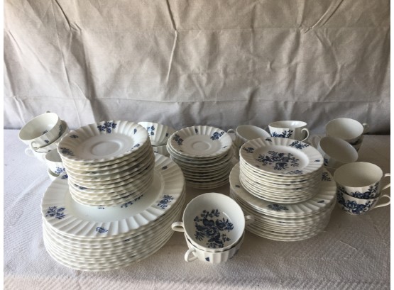 Large Royal Worcester China Set In The Blue Sprays Pattern Service For 12.