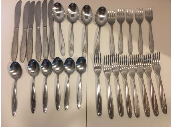 Collection Of 29 Pieces Of Stainless Steel Flatware Mid-Century Modern, Signed Gustav Stainless Sweden