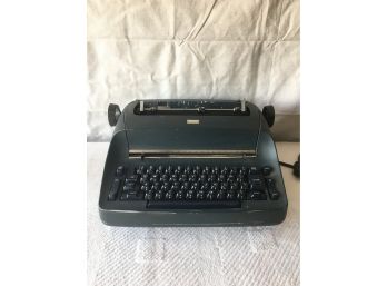 Vintage IBM Selectric Typewriter Machine. Untested .