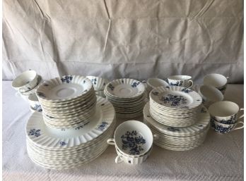 Large Royal Worcester China Set In The Blue Sprays Pattern Service For 12.