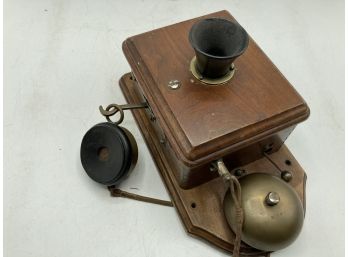 Antique Telephone W/earpiece And Talking Piece