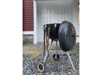 Weber - Smaller Size Charcoal Grill With Tools And Vegetable Tray