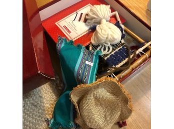 American Girl Josefina's Loom & Accessories (LOT 8)