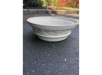 14' White Ceramic Bowl From Tracy Porter