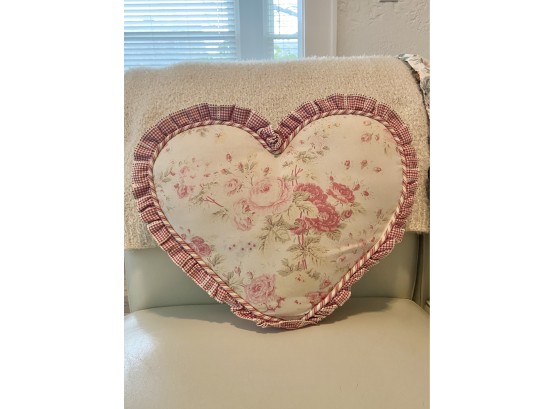 Country House By Sidney Muncy Heart -shaped Throw Pillow