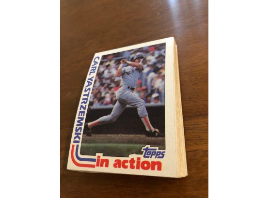 Investor Lot Of 25 '82 Topps Yaz In Action