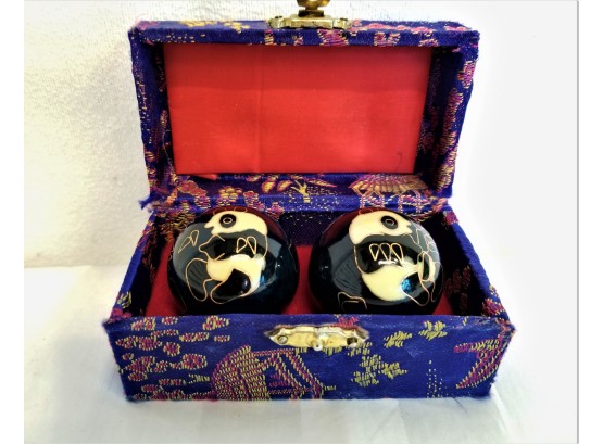 Hand Painted Chinese Baoding Meditation Stress Chime Balls Black Panda