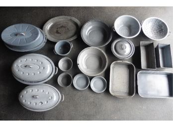 Lot Of  Vintage Gray Graniteware Enamelware Kitchenware Pots Pans Colander Roast Pan Bowls