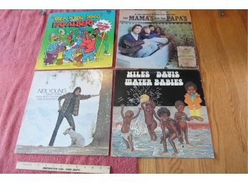 (H) Lot Of 5 LP Records