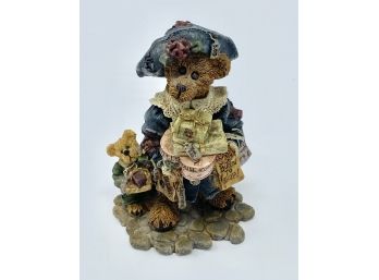 Vintage Boyds Bears & Friends Born To Shop Collectible