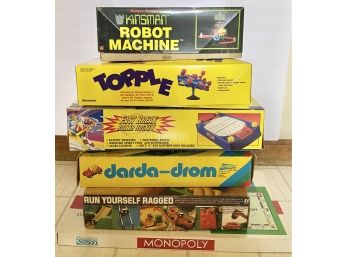 Vintage Board Game Lot  Kinsman Robot Machine ( Not Tested)