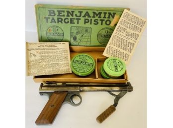 Vintage Benjamin Target Pistol AIR GUN Toy With 3 Empty Tines, Instructions, Original Box Marked #132 Untested