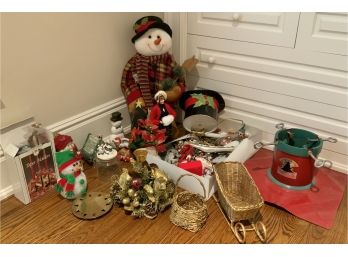Christmas Lot #3 ~ Santa Solution Heavy Duty Tree Stand, Snowmen & More ~