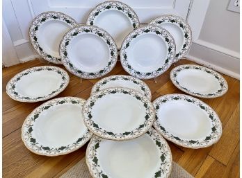 Set Ot Twelve Wedgwood Dinner Plates With Green Floral & Gold Rim Design