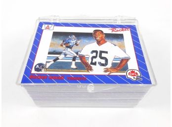 Cards - FOOTBALL - 1992 AW Canadian Set Of 110 Cards