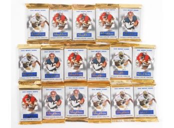 Cards - FOOTBALL - 1992 Skybox Impact Packs - 17  - 12 Cards Per Pack