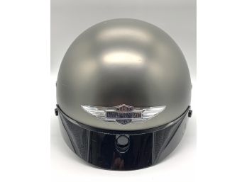 Harley Davidson Helmet With Goggles And Storage Bag - Size Medium