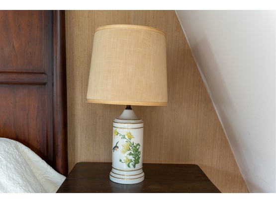 Vintage Porcelain Ceramic Table Lamp With Bird And Chrysanthemum Design And Gilt Accents